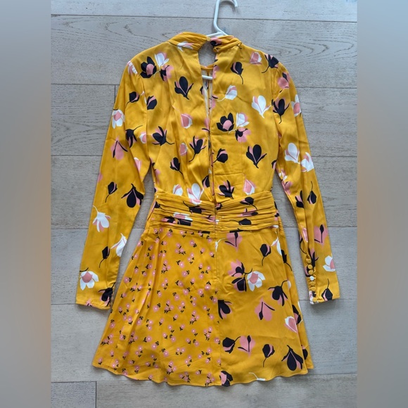 NWOT Self-Portrait Floral Twist Neck Mini Dress 2 - Picture 7 of 13